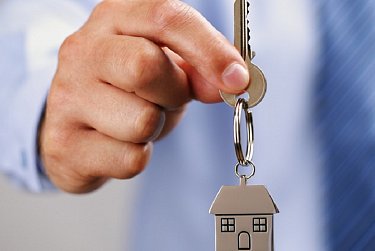 Чемпионам помогут купить квартиру 